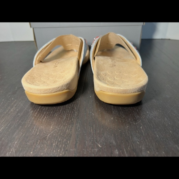 Vionic Lucia Snake Print/Crystals Toe-post Orthotic Sandals Grey/Beige/Pink 9.5 - Picture 9 of 16